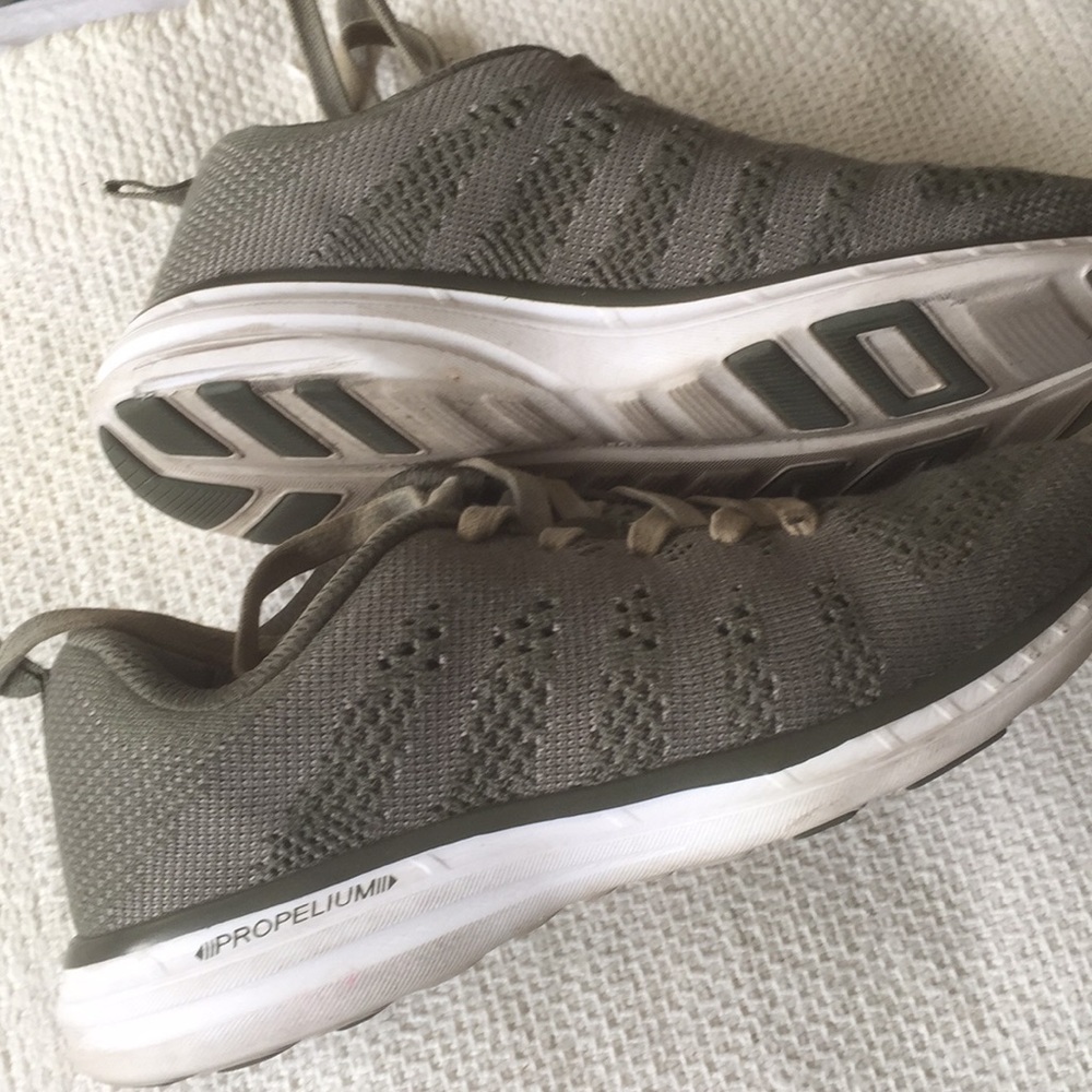 Apl Techloom Pro Running Shoe Size 6.5 - image 3